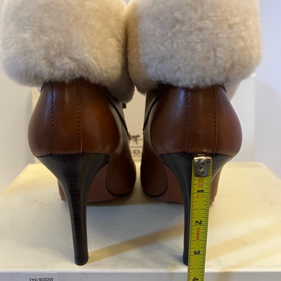 Brand new Coach Leather and Shearling Ankle Boots - Picture 3 of 8